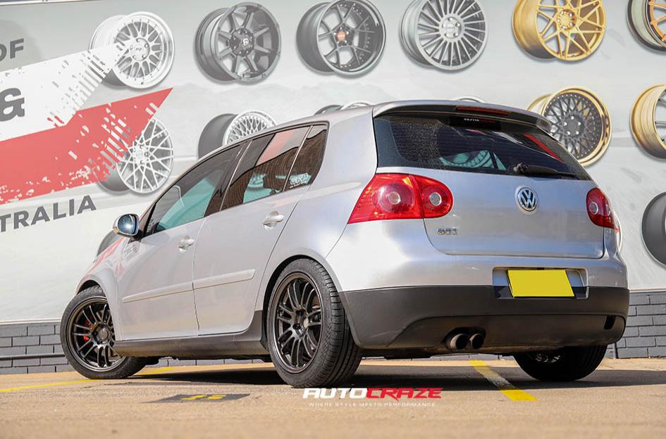 VOLKSWAGEN GOLF SF02 GLOSS GUNMETAL